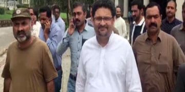 ایل این جی کیس:‌ نیب نے سابق وزیر خزانہ مفتاح اسماعیل کو گرفتار کرلیا
