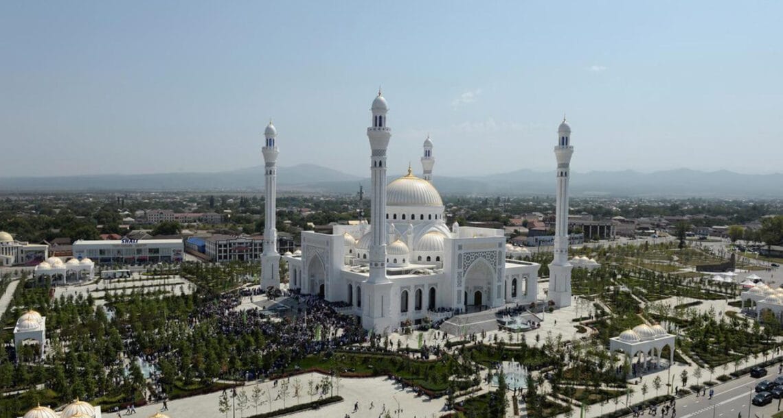 چیچنیا میں یورپ کی سب سے بڑی مسجد کا افتتاح