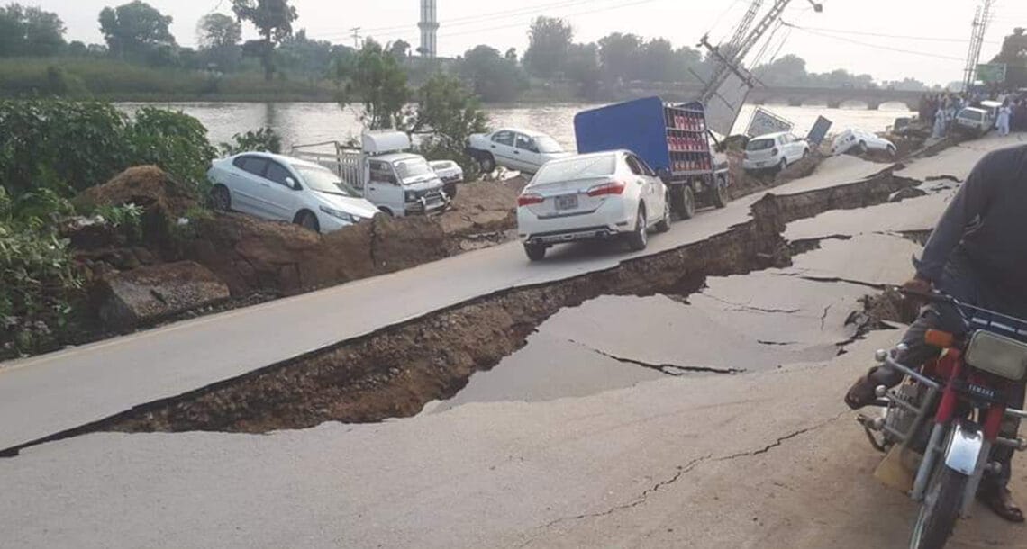 وزیراعظم کا زلزلہ سے جاں بحق ہر فرد کے خاندان کو5 لاکھ امداد دینے کا فیصلہ