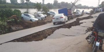 وزیراعظم کا زلزلہ سے جاں بحق ہر فرد کے خاندان کو5 لاکھ امداد دینے کا فیصلہ