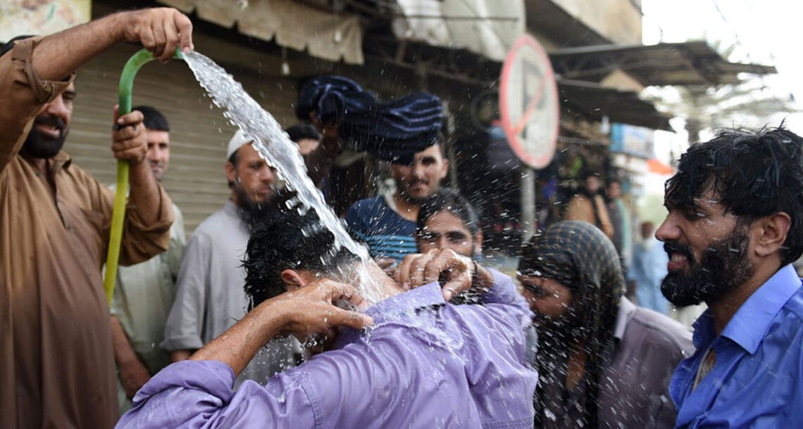 کراچی میں ایک بار پھر ہیٹ ویو کا امکان