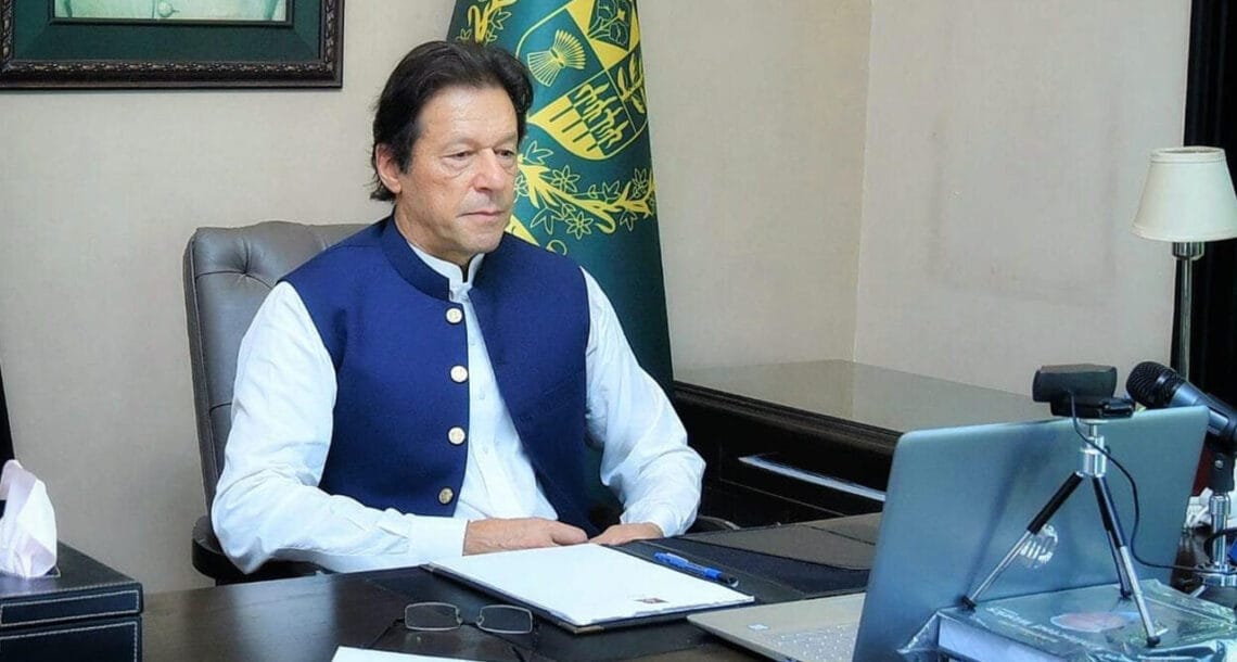 جنگ سے کوئی مسئلہ حل نہیں ہوتا بلکہ جنگ کے بعد مسائل بڑھ جاتے ہیں۔ وزیر اعظم