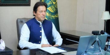 جنگ سے کوئی مسئلہ حل نہیں ہوتا بلکہ جنگ کے بعد مسائل بڑھ جاتے ہیں۔ وزیر اعظم