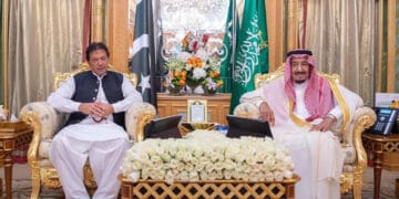 وزیر اعظم کی سعودی فرماں روا  شاہ سلمان بن عبدالعزیز سے ملاقات