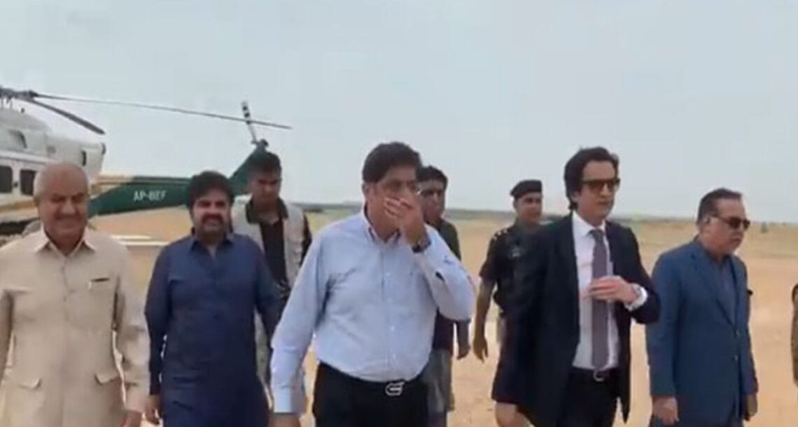 وزیراعلیٰ سندھ کا گورنر سندھ کے ہمراہ کے فور منصوبے کا دورہ