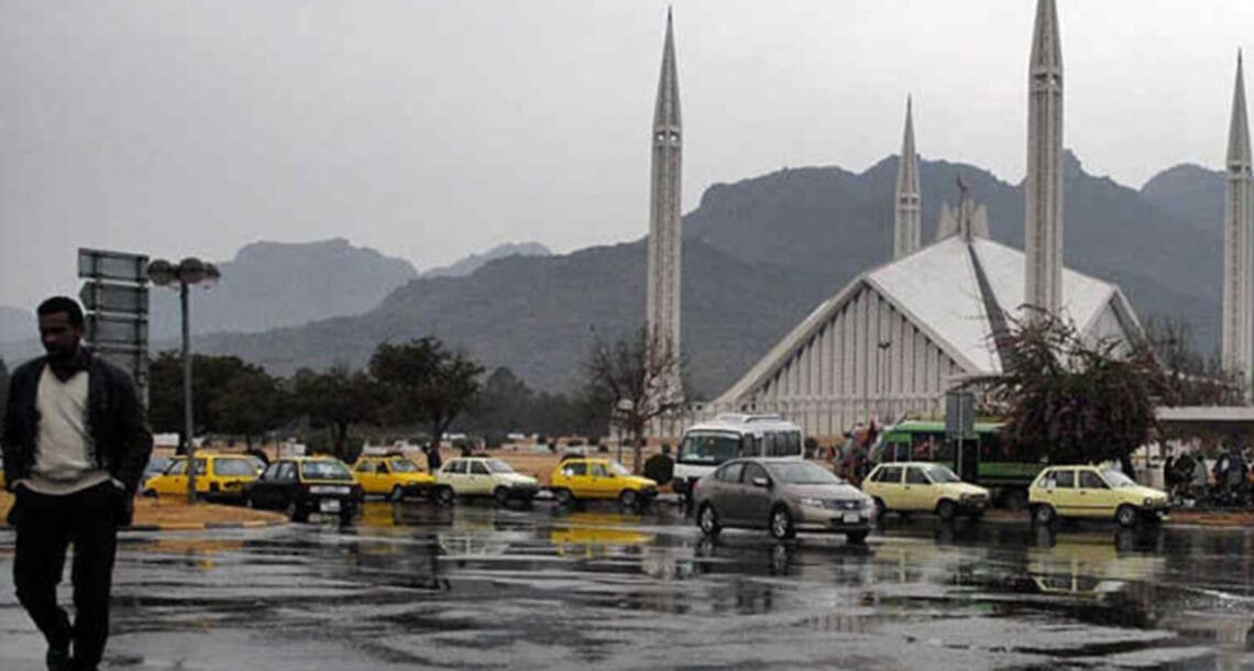 ملک کے بیشتر علاقوں میں بارش کا امکان