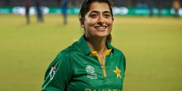 پاکستانی ویمن کرکٹر ثنا میر ایشیا گیم چینجر ایوارڈ کیلئے منتخب