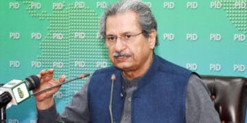 ملک بھر کے سارے طلبا ایک ہی قومی نصاب کو پڑھیں گے، امتحانات کا سلسلہ بھی یکساں ہو گا۔ وزیر تعلیم