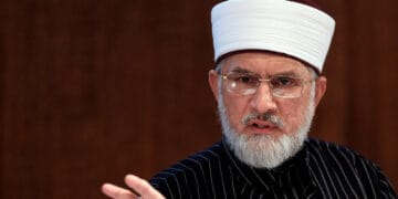 ڈاکٹر طاہر القادری کا سیاست چھوڑنے کا اعلان