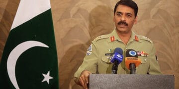 پاک فوج کا بھارتی آرمی چیف کی گیدڑ بھبکیوں پر کرارا جواب
