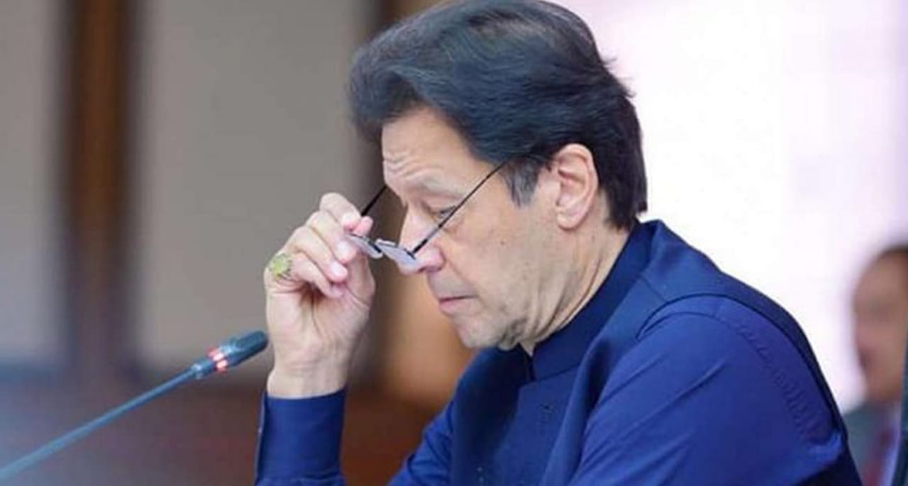 آزادی مارچ: وزیراعظم نے ترجمانوں کا اہم اجلاس طلب کرلیا۔