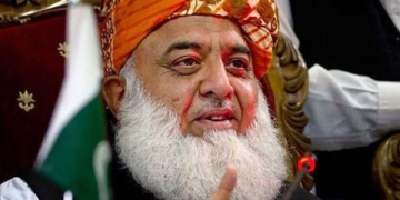 آزادی مارچ ملتوی یا موخر نہیں ہوا- مولانافضل الرحمن