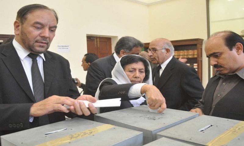 سپریم کورٹ بار ایسوسی ایشن کے سالانہ انتخابات  کے لئے پولنگ جاری