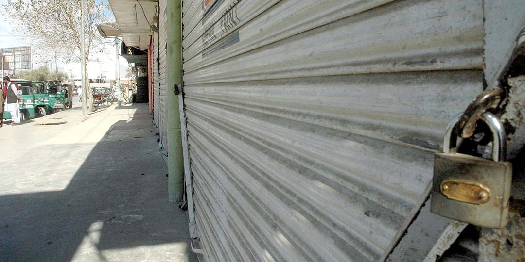 کراچی سے خیبر تک تاجروں کی شٹر ڈاؤن ہڑتال۔