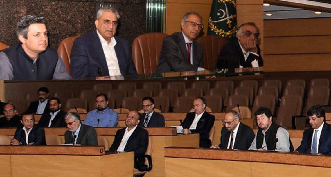 قومی سلامتی کا ملک کی معیشت سے گہرا تعلق ہے۔ آرمی چیف کا سیمنار میں اظہار خیال