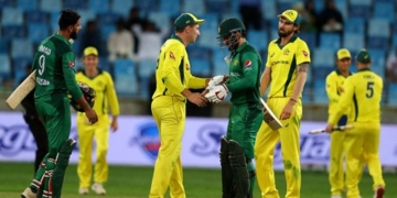 پاکستان کرکٹ ٹیم دورہ آسٹریلیا کے لیے روانہ