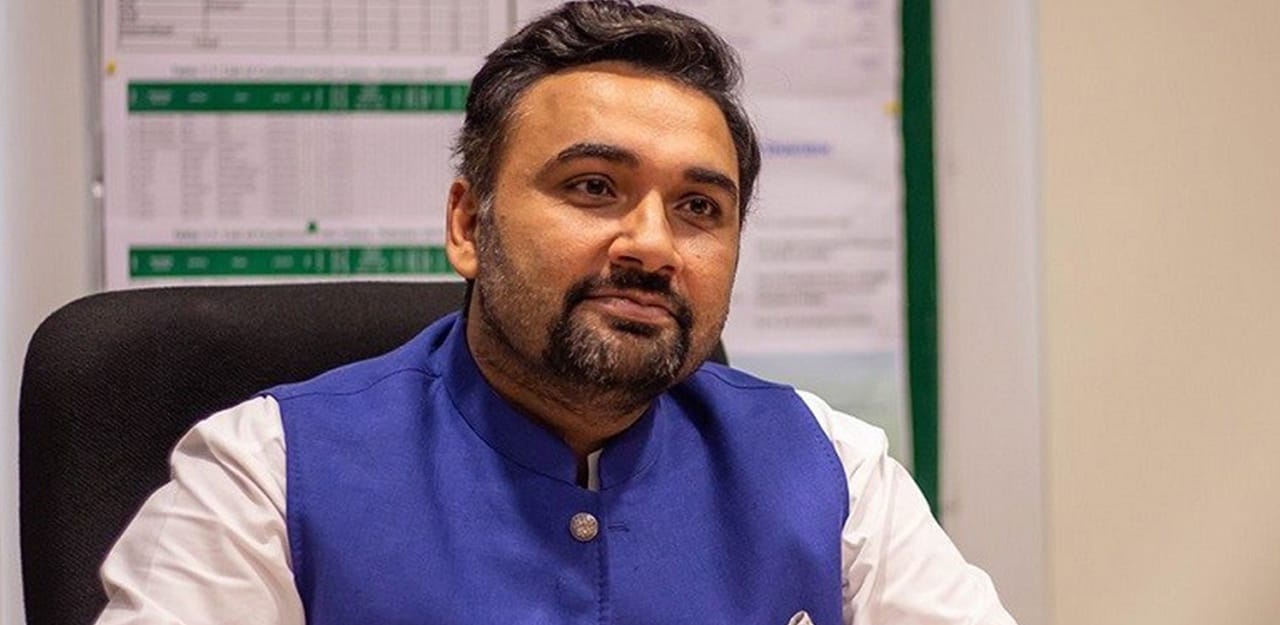 وزیراعظم کے معاون برائے انسداد پولیو  بابر بن عطا مستعفی