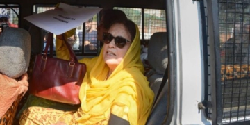 مقبوضہ کشمیر میں فاروق عبداللہ کی بہن اور بیٹی سمیت درجنوں خواتین گرفتار