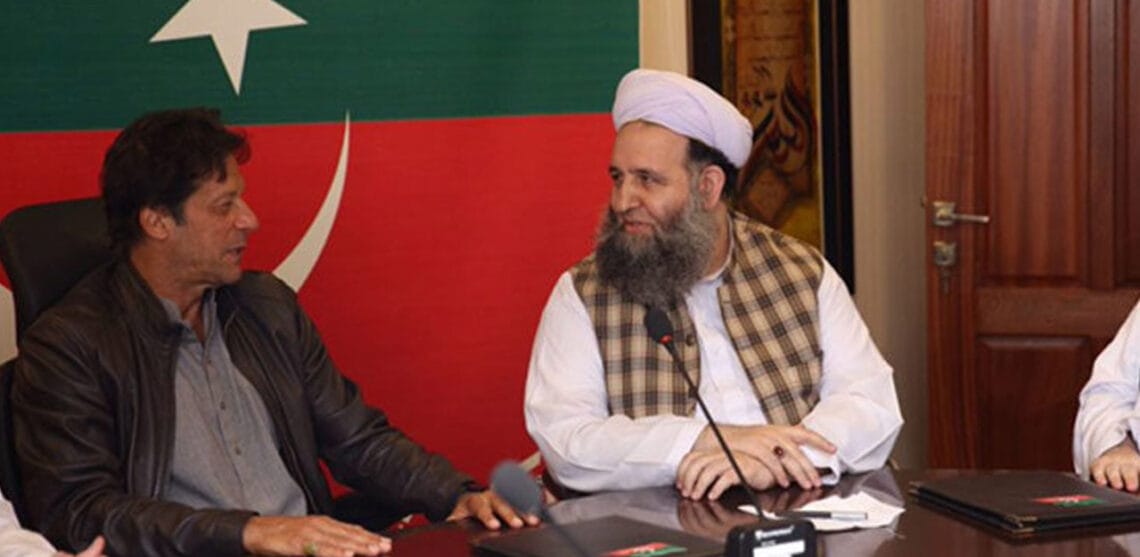 وزیر اعظم نے وفاقی وزیر مذہبی امور کو مولانا فضل الرحمان کو دھرنا روکنے کا ٹاسک دیدیا