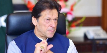 وزیراعظم عمران خان کا ذخیرہ اندوزوں کے خلاف فوری کریک ڈاؤن کا حکم