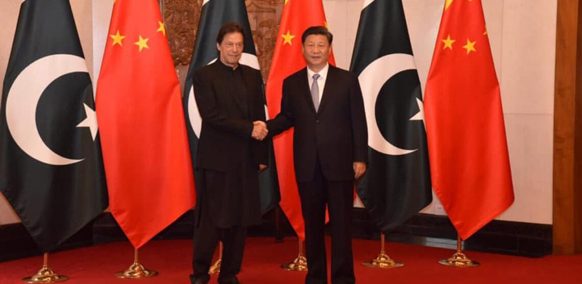 وزیراعظم عمران خان کی چینی صدر سے ملاقات، مسئلہ کشمیر کی حمایت پر شکریہ