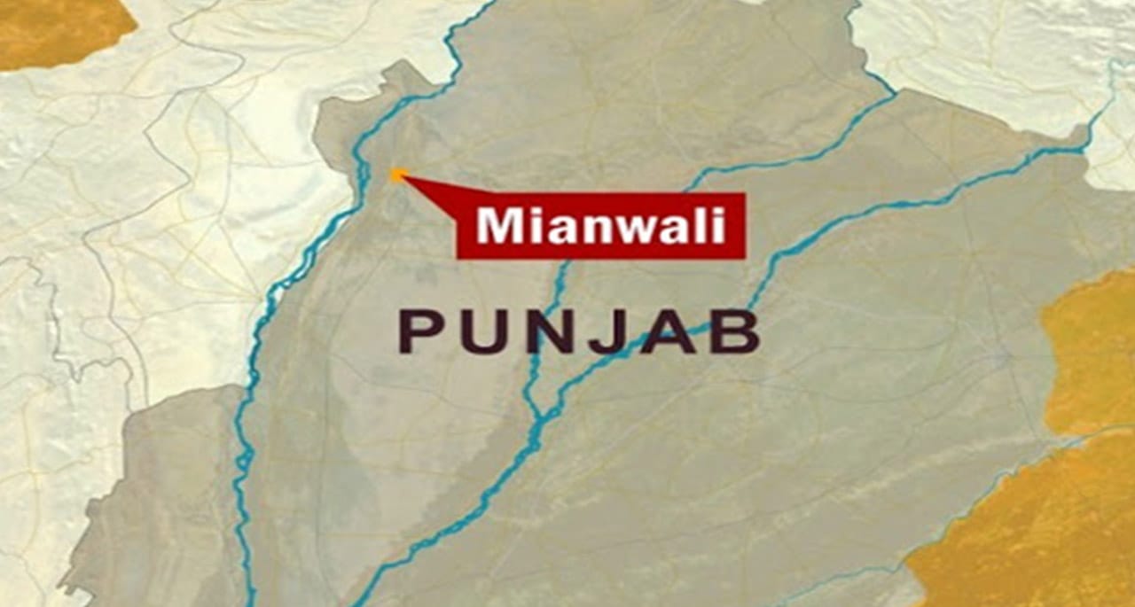 شہر میانوالی میں ٹریلر اور ایمبولینس میں تصادم،9 افراد جاں بحق