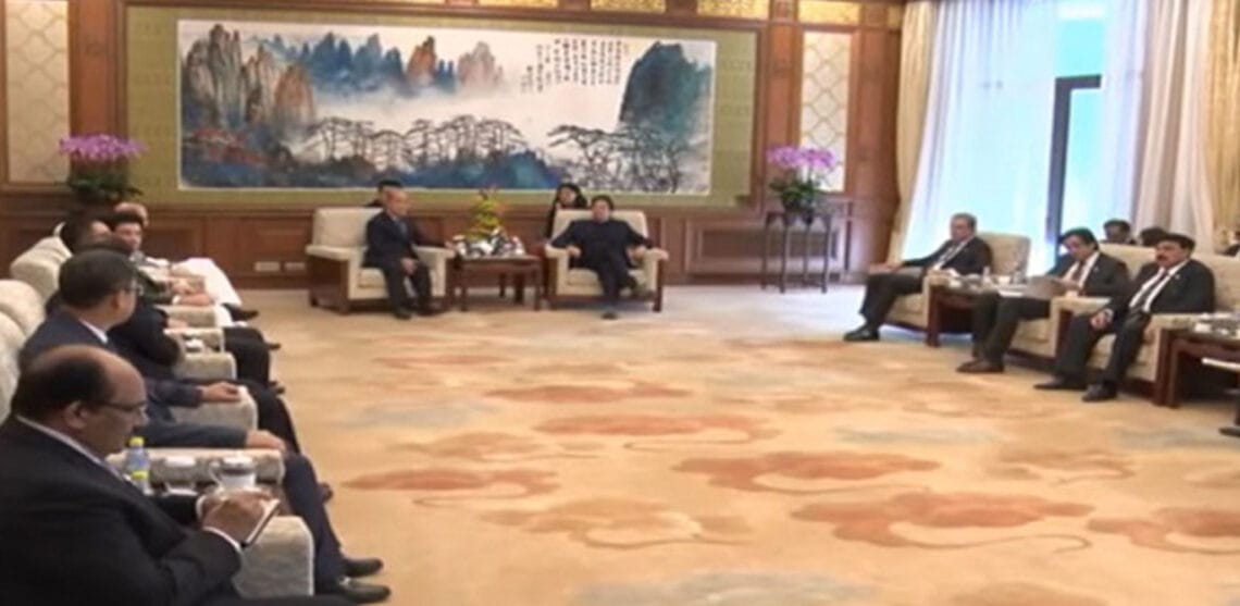 وزیراعظم عمران خان سے بیجنگ میں چین کی متعدد کمپنیوں کے سربراہان سے ملاقات