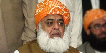 یہ ناجائز اور نااہل حکومت ہے جسے اب جانا ہوگا۔ مولانا فضل الرحمان