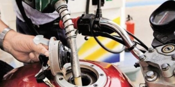 پیٹرول کی قیمت میں اضافے کا خدشہ