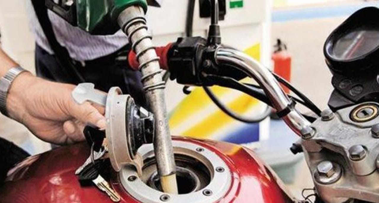 پیٹرول کی قیمت میں اضافے کا خدشہ