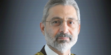 قاضی فائز عیسی کی درخواستوں پر سماعت کرنے والافل کورٹ بینچ تحلیل۔