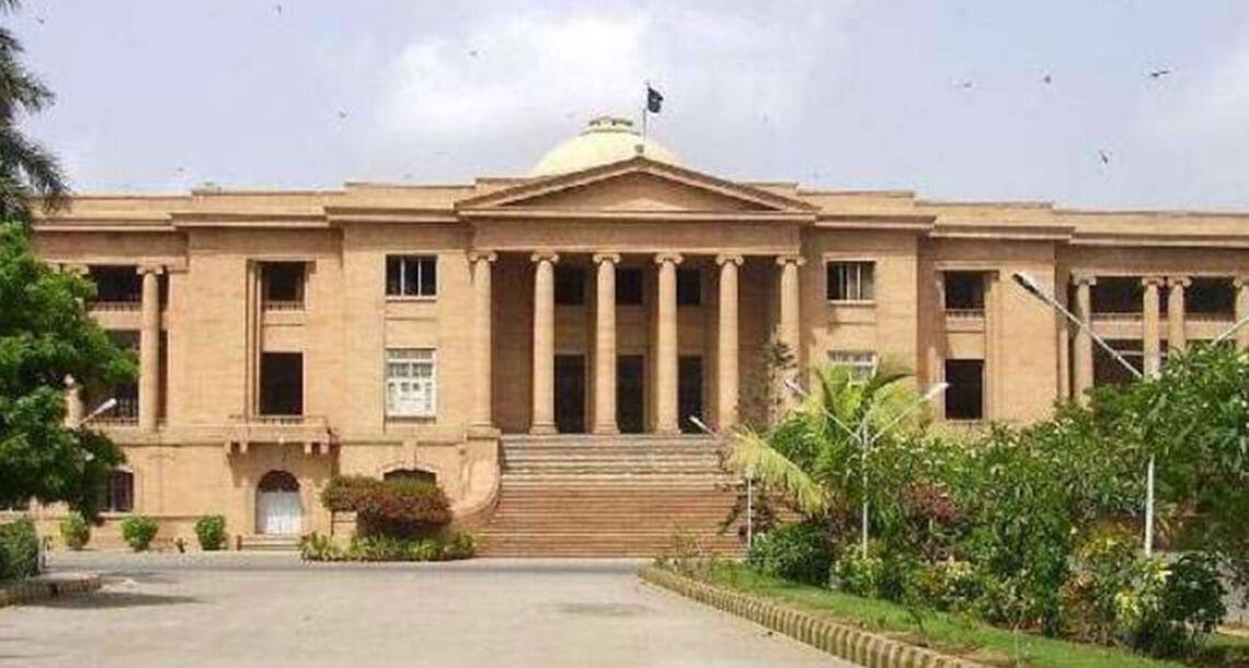 سندھ کے ساتھ جو کچھ ہو رہا ہے وہ کسی کو نظر نہیں آتا۔ سندھ ہائیکورٹ