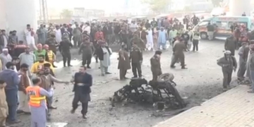 لاہور کے علاقے چوبرجی کے قریب رکشہ میں دھماکہ، 5 افراد زخمی