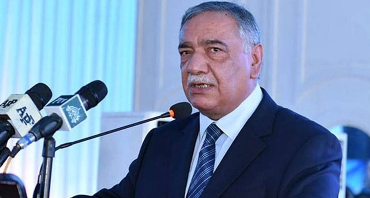 کبھی سیاسی سفارش قبول نہیں کی، چیف جسٹس