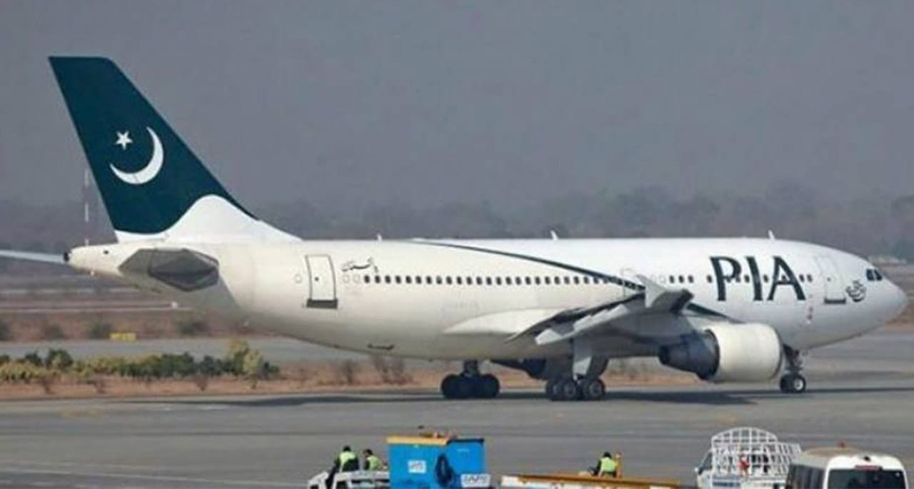جدہ سے سیالکوٹ آنے والی پی آئی اے کی پرواز حادثے سے بال بال بچ گئی