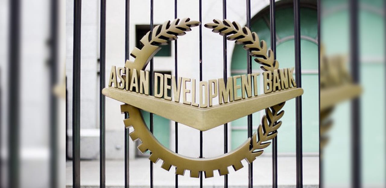 ایشیائی ترقیاتی بینک کی پاکستان کو 30 کروڑ ڈالرز کا قرضہ دینے کی منظوری