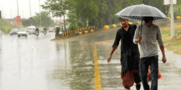 آج صبح کراچی شہر  کے مختلف علاقوں میں ہلکی بارش