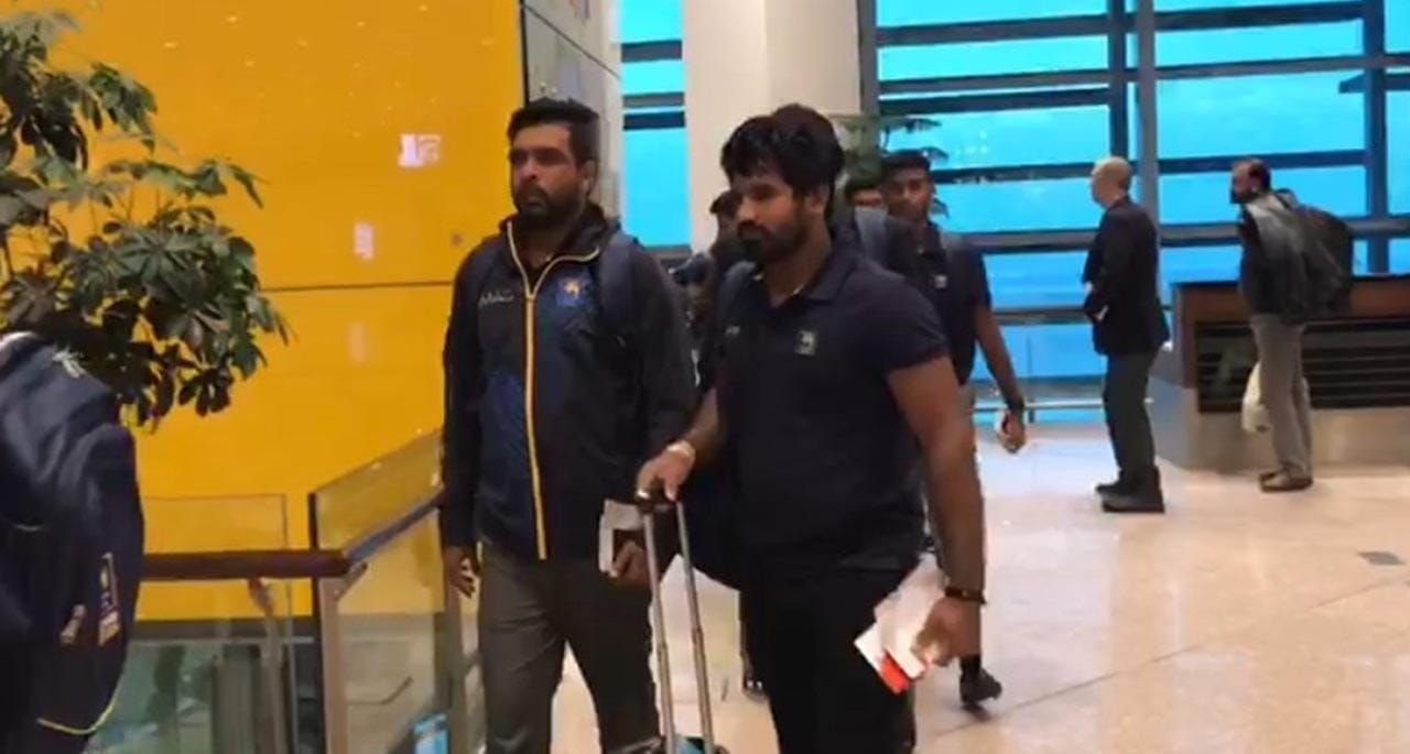 دس سال بعد ٹیسٹ کرکٹ کی پاکستان میں واپسی. سری لنکن ٹیم پاکستان پہنچ گئی