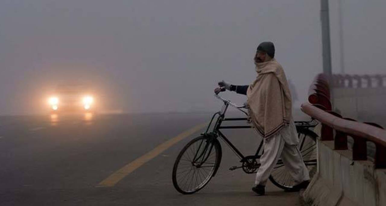 ملک کے بیشتر حصوں میں موسم خشک اور سرد رہنے امکان