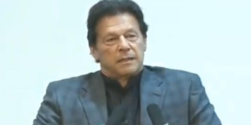 پاکستان میں میرٹ نہ ہونے کی وجہ سے ترقی رک گئی تھی جبھی پاکستان نیچے چلا گیا۔ وزیراعظم