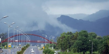 ملک میں موسم خشک رہنے کا امکان۔