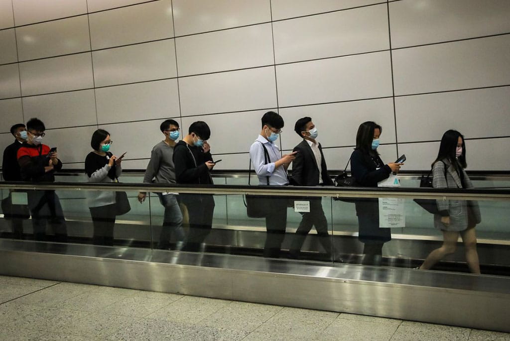 سینکڑوں پاکستانی چین میں پھنس گئے۔