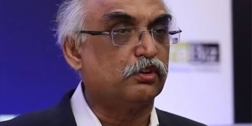 چیئرمین ایف بی آر کا طویل رخصت پر جانے کا فیصلہ۔