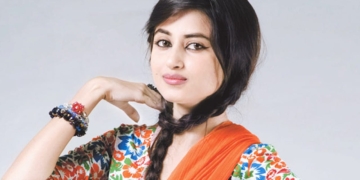 سجل علی کا نام ایوارڈ کے لیے نامزد۔