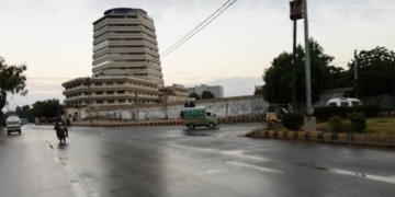 کراچی میں سال 2020 کی پہلی بارش، موسم ہوگیا اوسم