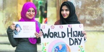 پاکستان سمیت دنیا بھر میں آج ورلڈ حجاب ڈے منایا جارہا ہے۔