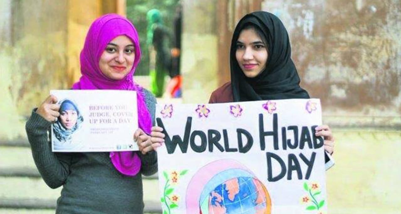 پاکستان سمیت دنیا بھر میں آج ورلڈ حجاب ڈے منایا جارہا ہے۔