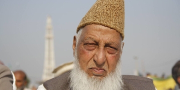 کراچی کے سابق سٹی ناظم نعمت اللہ خان انتقال کرگئے۔