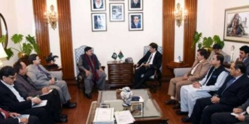 وزیراعلیٰ سندھ مراد علی شاہ سے وزیر ریلوے شیخ رشید کی ہوئی ملاقات۔