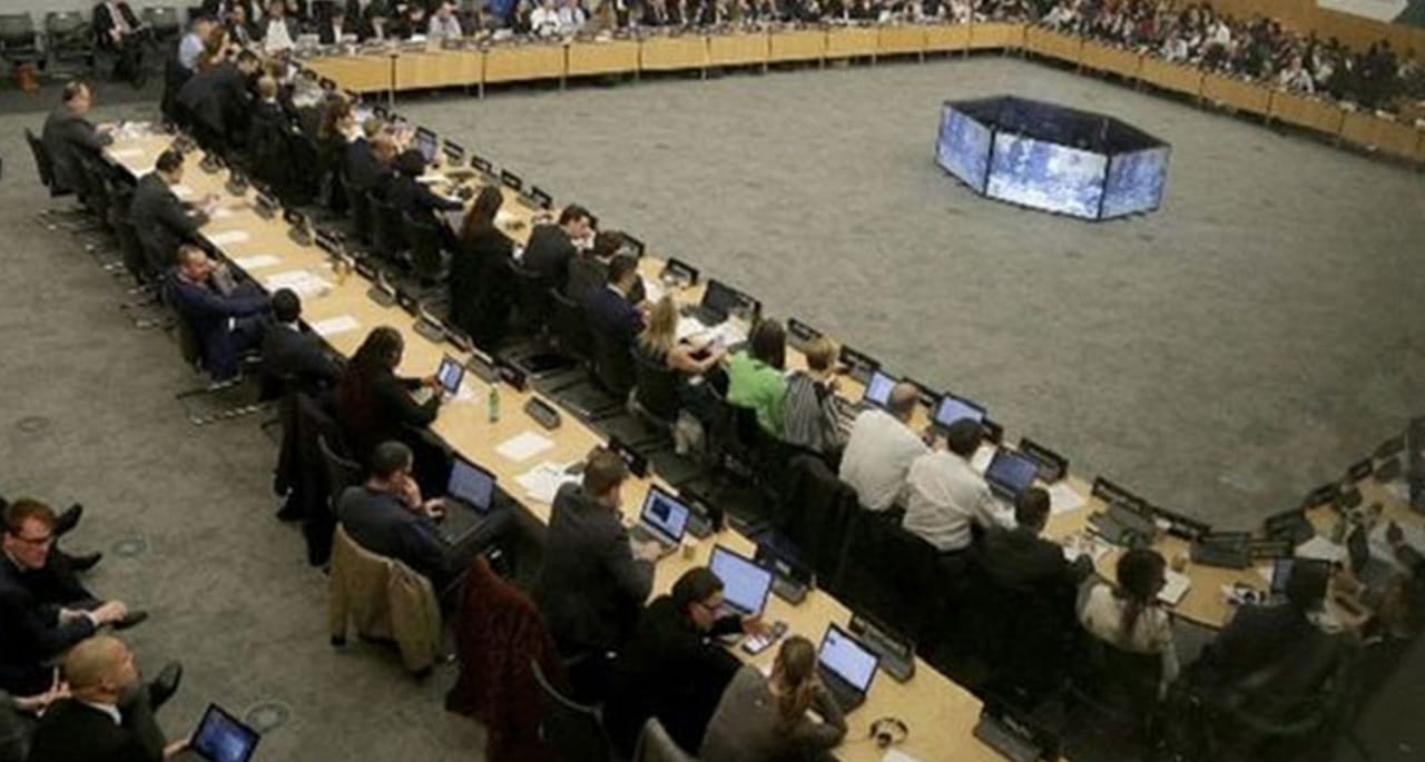 ایف اے ٹی ایف: پاکستان کو گرے لسٹ میں برقرار رکھنےکافیصلہ،ذرائع